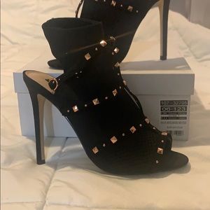 Office London heels. Black with rose gold studs